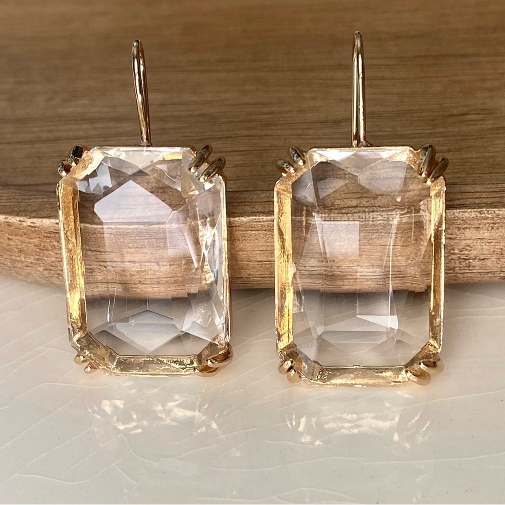 ✨Anthropologie Cecily Clear Gemstone Earrings